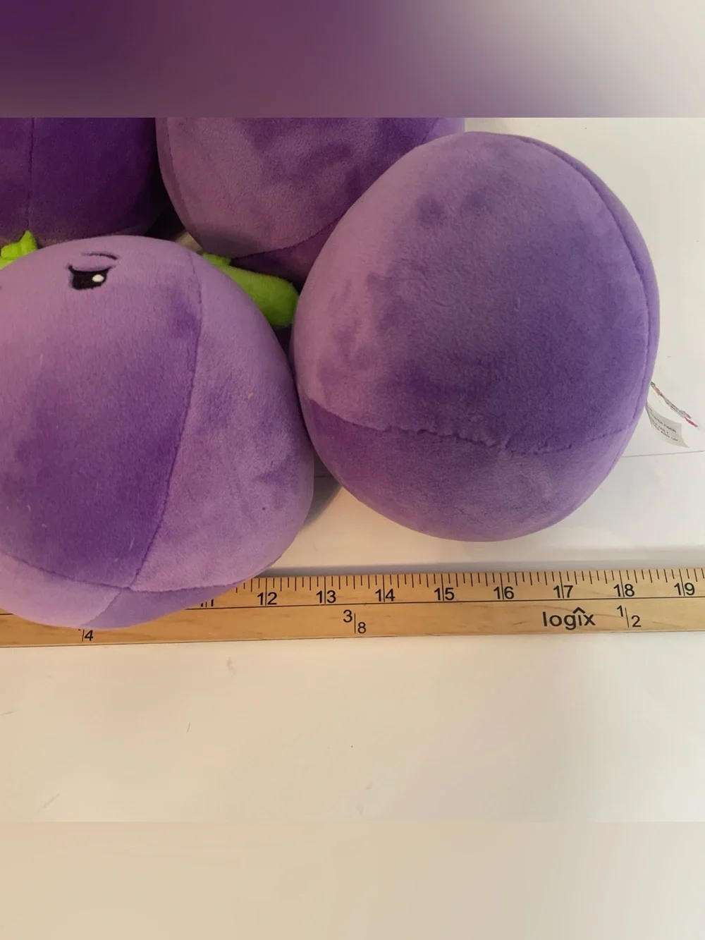 Smoochy Pals Grape Plush Pillow 17” Purple Grapevine Stuffed Fruit Cute Faces
